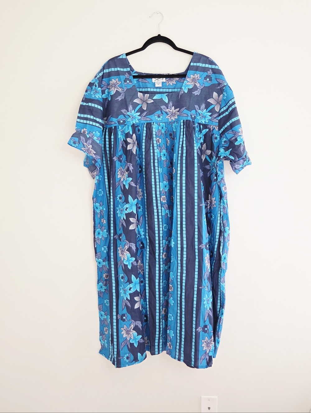 Vintage Saybury Midi Dress Blue White Abstract Print 1970s 80s Caftan 5X